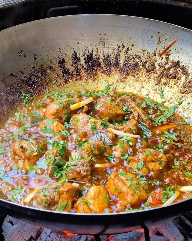 Lahori Mushrooms Handi